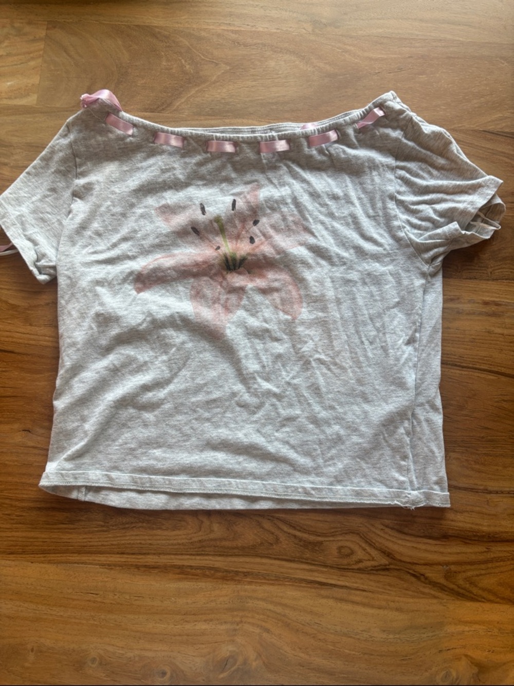 Hollister Light Gray Tee with Pink Floral Detail